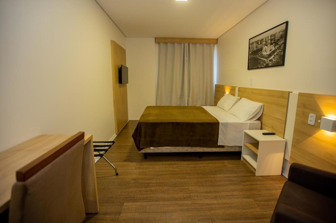 Tri Hotel Шапеко Экстерьер фото