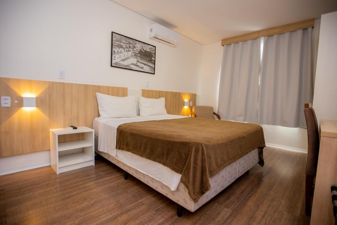 Tri Hotel Шапеко Экстерьер фото