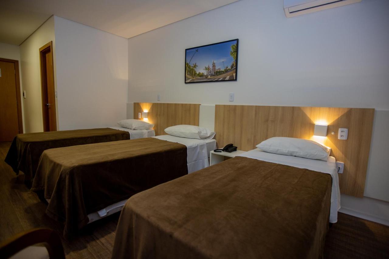 Tri Hotel Шапеко Экстерьер фото