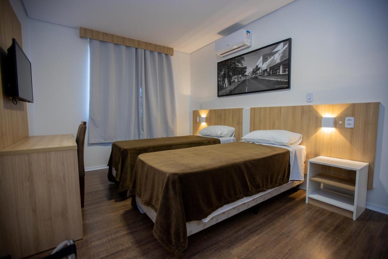 Tri Hotel Шапеко Экстерьер фото