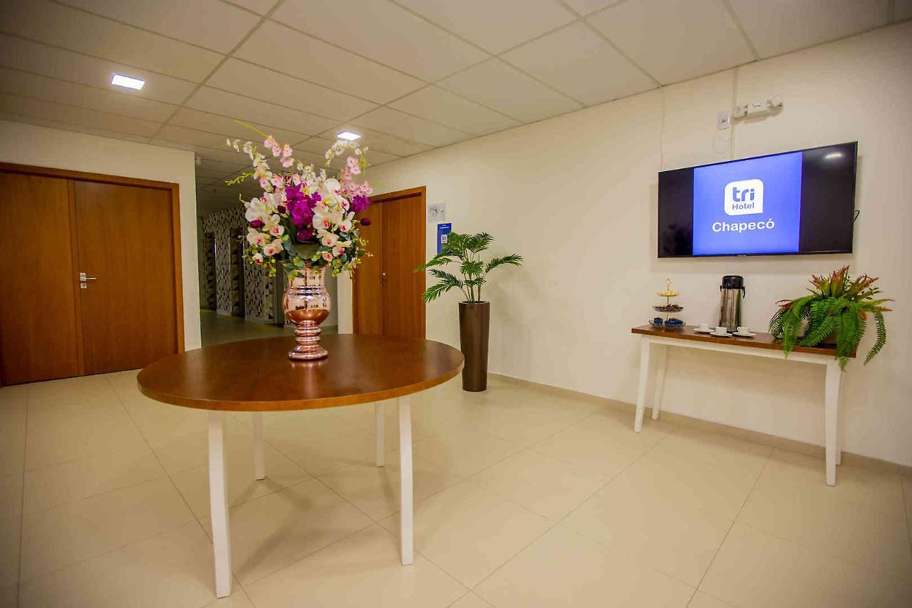 Tri Hotel Шапеко Экстерьер фото